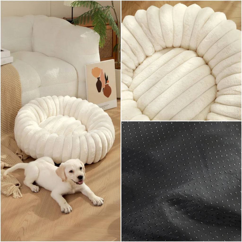 Round Plush Pet Bed — Perfect for Cats & Small Dogs