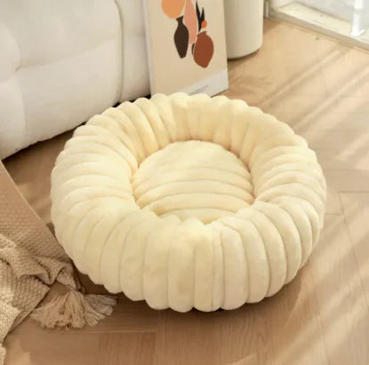 Round Plush Pet Bed — Perfect for Cats & Small Dogs
